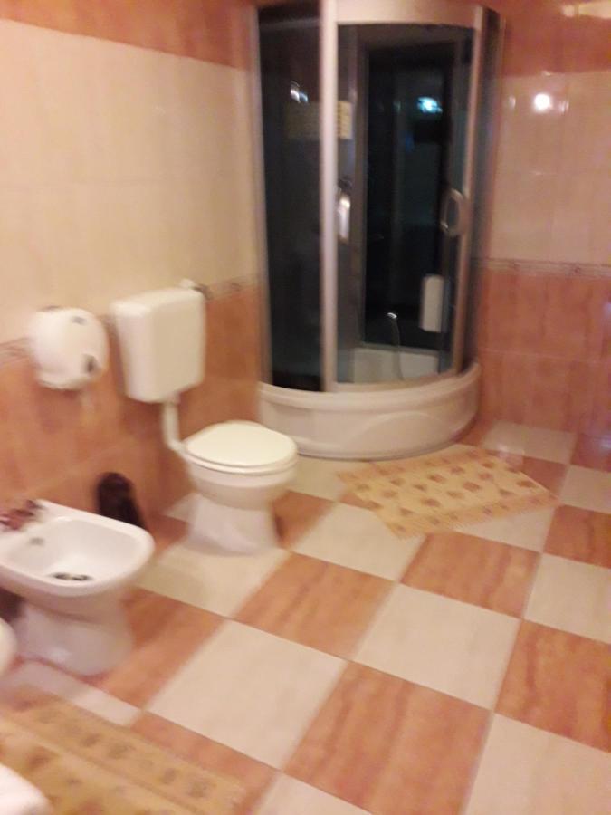 Westmotelrestaurant Padurea Urziceni Zewnętrze zdjęcie